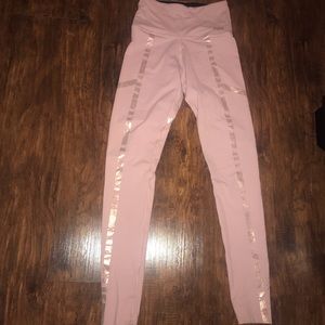 VS PINK ultimate leggings
